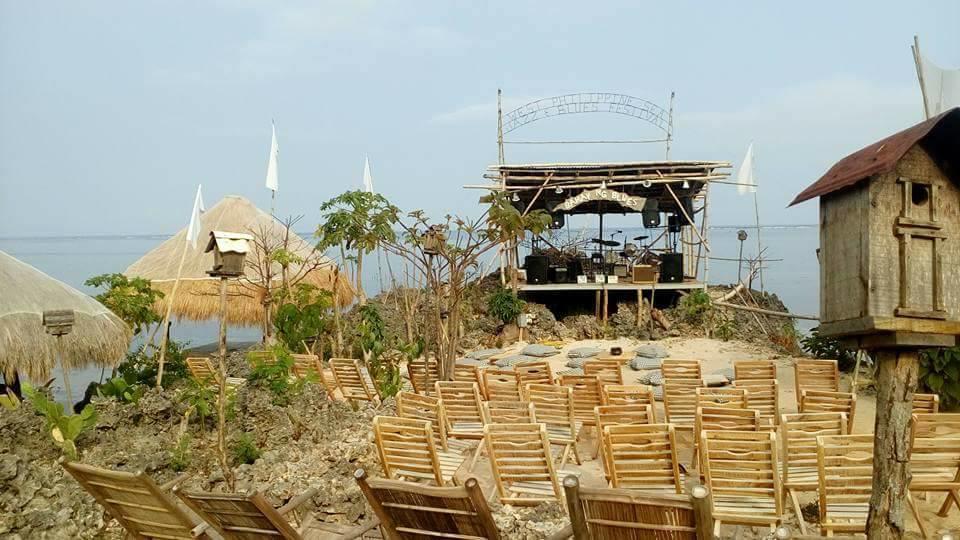 Birdland Beach Club Bolinao Exterior photo
