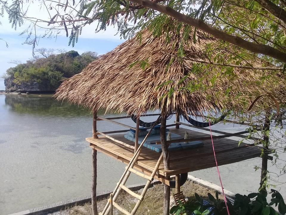 Birdland Beach Club Bolinao Exterior photo